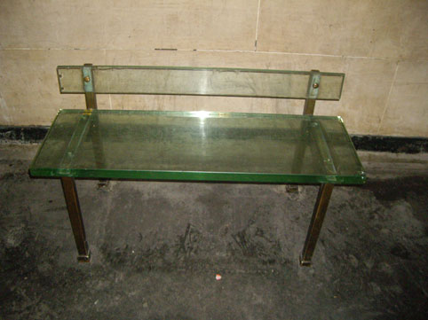 glass_bench