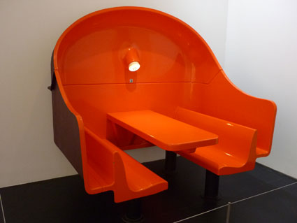 orange_bench