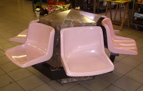 pink_bench